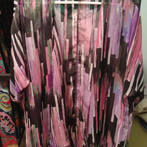 Lularoe! - Picture 3 of 4